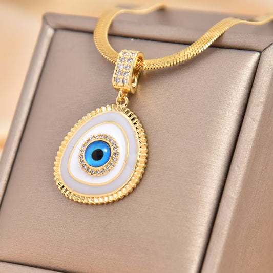 Collar de Protección Mystic™ — Ojo Turco con Cristales Zirconia | Cadena Herringbone Dorada