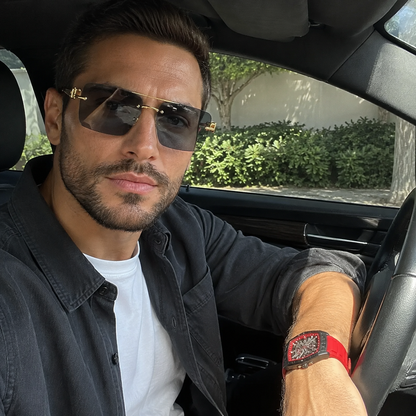 SET VENDETTA™ · Reloj Skeleton Rojo + Gafas de Tigre Doradas · Set Hombre